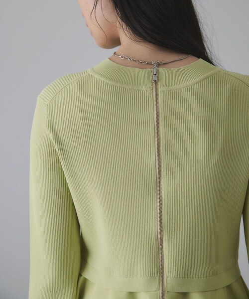 ADAM ET ROPE'(アダムエロペ)の「【サステナブル】ペプラムコンビニットプルオーバー(Tシャツ/カットソー・レディース・ブラック/オフホワイト/ライトグリーン・F)」の16枚目の写真