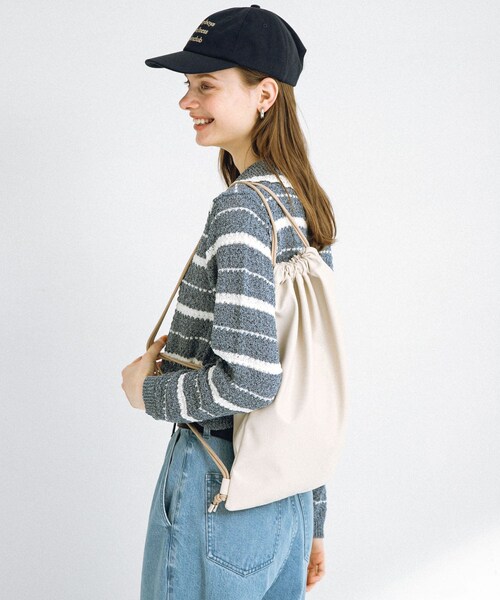 URBAN RESEARCH Sonny Label（アーバンリサーチサニーレーベル）の「エンボスロゴナップサック（バックパック/リュック・レディース・ブラック/アイボリー・one）」の6枚目の写真