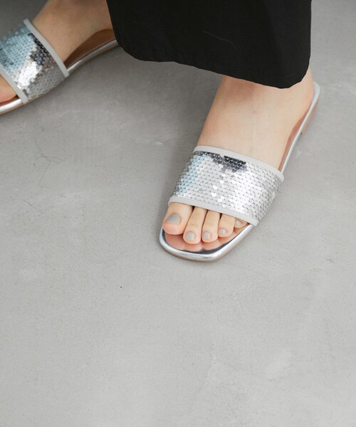 ADAM ET ROPE'（アダムエロペ）の「スパンコールフラット（サンダル・レディース・オフホワイト/シルバー・36.0/37.0/38.0）」の21枚目の写真