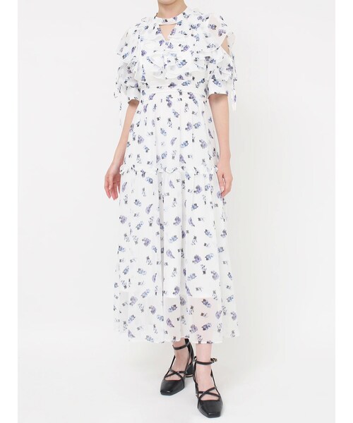 dazzlin（ダズリン）の「ラッフルリボンフラワーワンピース