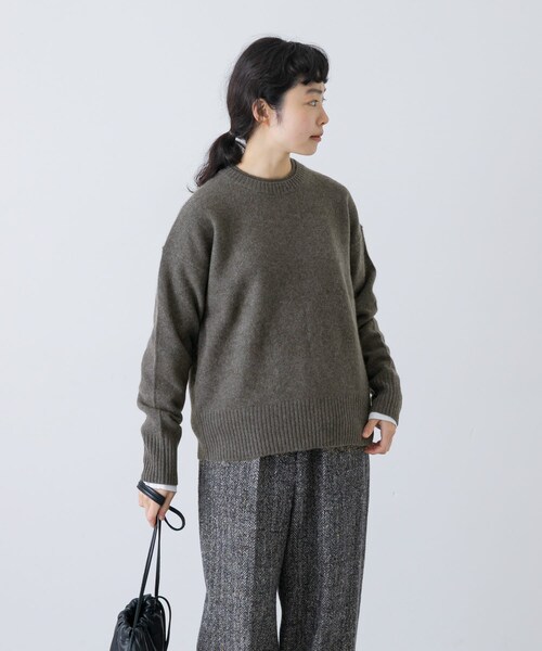 かぐれ（カグレ）の「TICCA　ヤククルーネックプルオーバー（ニット/セーター・レディース・ivory/light blue/grey・FREE）」の22枚目の写真