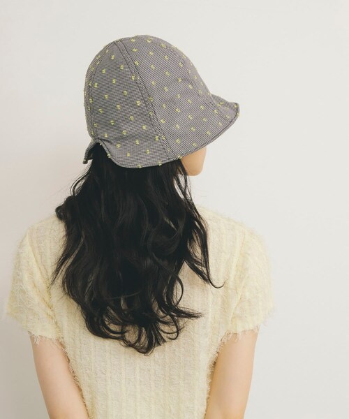 KBF（ケイビーエフ）の「刺繍チェックチューリップHAT（ハット・レディース・BLACK/BLUE・one）」の3枚目の写真