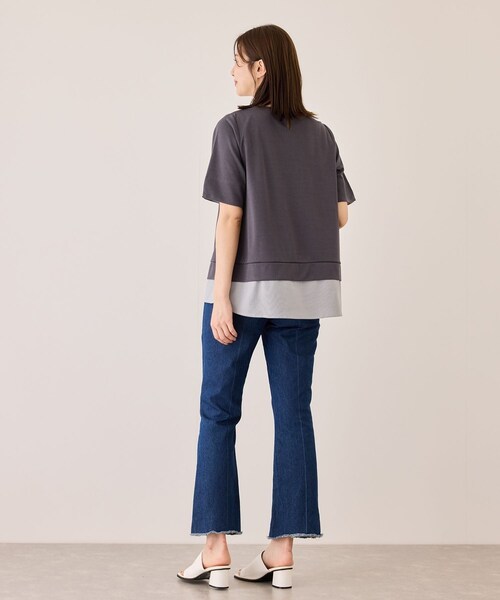 Jayro(ジャイロ)の「配色ストライプ半袖カットソー(Tシャツ/カットソー・レディース・チャコール/ベージュ系/ネイビー/ブルー系・M)」の11枚目の写真