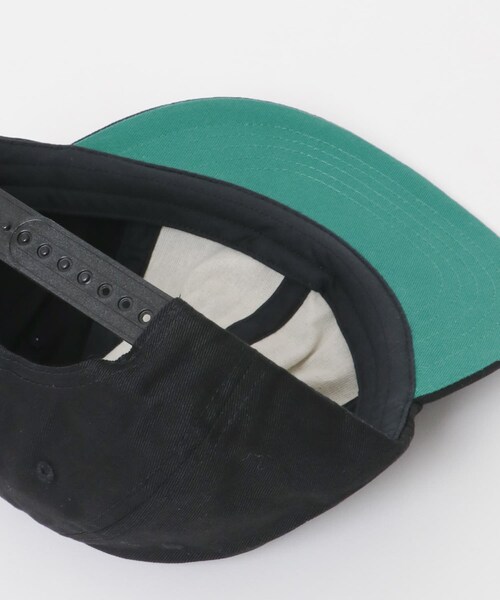 EKAL（エカル）の「8パネルベースボールキャップ（キャップ・メンズ・ブラウン/チャコール/ブラック・One）」の6枚目の写真