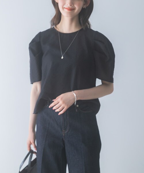 URBAN RESEARCH ROSSO（アーバンリサーチロッソ）の「フォルムスリーブシアーブラウス（シャツ/ブラウス・レディース・WHITE/BLACK/BORDEAUX・Free）」の15枚目の写真