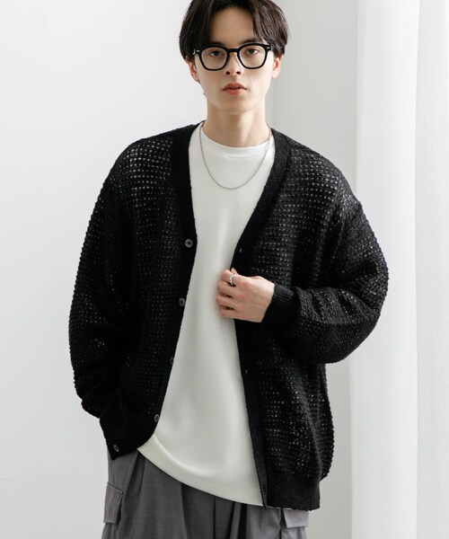 SENSE OF PLACE by URBAN RESEARCH（センスオブプレイスバイアーバンリサーチ）の「『ユニセックス』『洗濯可』シアーVネックカーディガン（カーディガン/ボレロ・メンズ・RED/BLACK/MINT・M/L）」の8枚目の写真