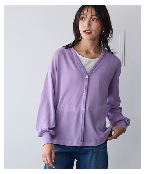 nissen（ニッセン）の「綿混うすカルゆるシルエットＶネックカーディガン（UVカット・吸汗速乾・抗菌防臭・毛玉防止）＜大きいサイズ有＞（カーディガン/ボレロ・レディース・黒/オフホワイト/杢ネイビー/ラベンダー/ライムイエロー/オリーブ・S~M相当/L~LL相当/3L~4L相当/5L~6L相当/8L相当/10L相当）」の11枚目の写真