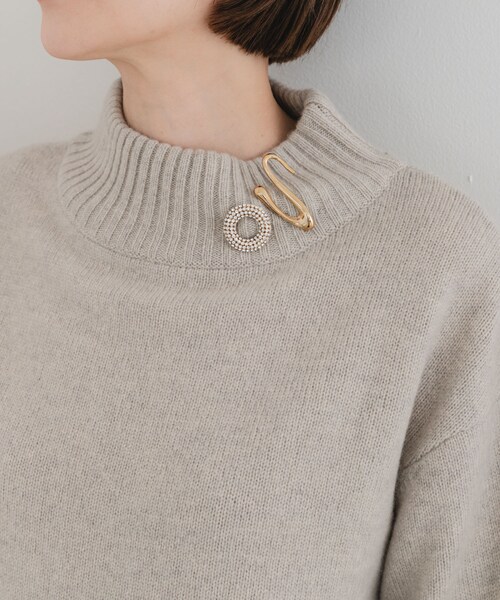 URBAN RESEARCH ROSSO（アーバンリサーチロッソ）の「F by ROSSO　ハミルトンハイネックニット（ニット/セーター・レディース・L/GREIGE/GRAY/D/CHERRY/BLUE・FREE）」の15枚目の写真