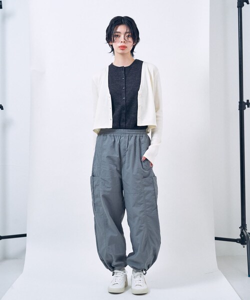 THE GOODLAND MARKET（ザグッドランドマーケット）の「&her　Vest Cardigan Set（カーディガン/ボレロ・レディース・GRYxOFF/CHARCOAL/OFF・FREE）」の8枚目の写真