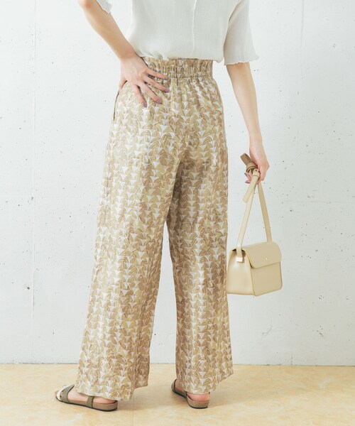 URBAN RESEARCH ROSSO（アーバンリサーチロッソ）の「リーフプリントワイドパンツ（その他パンツ・レディース・P/BEIGE/BEIGE・36/38）」の15枚目の写真