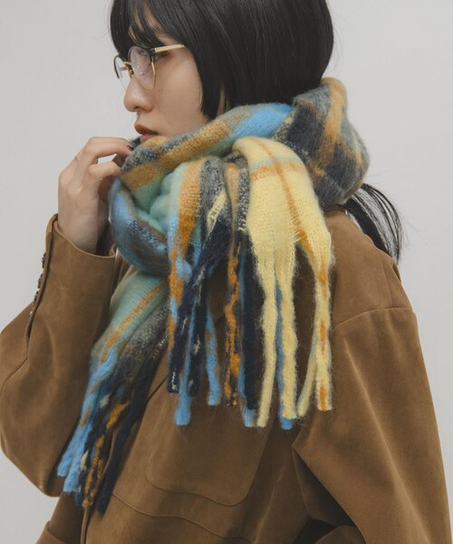 KBF（ケイビーエフ）の「ブークレチェックストール（ストール/ショール・レディース・BLUE/IVORY/GREEN・one）」の18枚目の写真