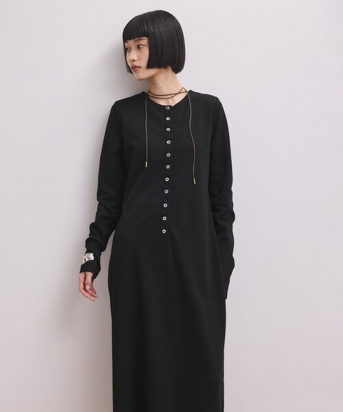 ADAM ET ROPE'(アダムエロペ)の「【WEB限定】マルチWAYヘンリーネックワンピース(ワンピース・レディース・ブラック/ダークブラウン/ネイビー・M/S)」の2枚目の写真