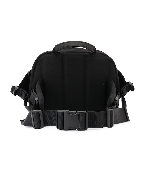 ADAM ET ROPE'(アダムエロペ)の「【Aeta/アエタ】WAIST BAG S(ボディバッグ/ウエストポーチ・メンズ・ブラック・F)」の4枚目の写真