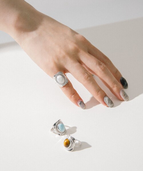 URBAN RESEARCH（アーバンリサーチ）の「MARIHA　Wish Stones リング S（リング・レディース・タイガーアイ/ハウライト・3/5）」の4枚目の写真