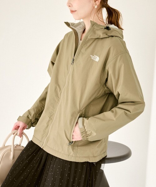 ROPE' PICNIC（ロペピクニック）の「【THE NORTH FACE/ザ・ノース・フェイス】Compact Nomad Jacket（ブルゾン・レディース・ブラック/ベージュ系・M）」の13枚目の写真