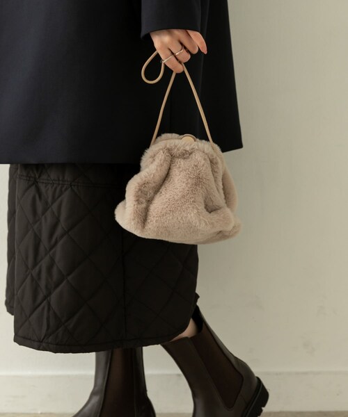 RODE SKO（ロデスコ）の「Anita Bilardi　ミニショルダーバッグ（ショルダーバッグ・レディース・P.BEIGE/GREEN・FREE）」の3枚目の写真