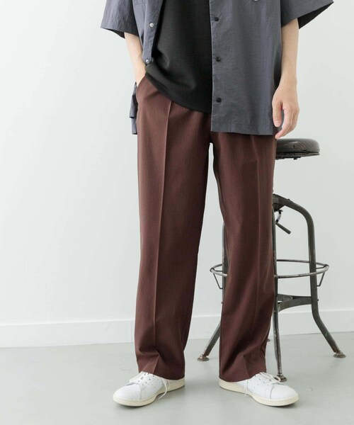 ITEMS URBANRESEARCH（アイテムズ アーバンリサーチ）の「『セットアップ対応』ヨウリュウ1-tuckテーパードパンツ（その他パンツ・メンズ・NVY/BRN/BLK・M/L）」の22枚目の写真