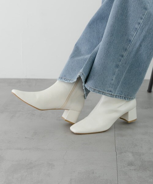 URBAN RESEARCH（アーバンリサーチ）の「『MADE IN JAPAN』スクエアトゥブーツ（ブーツ・レディース・IVORY/BLACK/BROWN・36/37/38）」の5枚目の写真