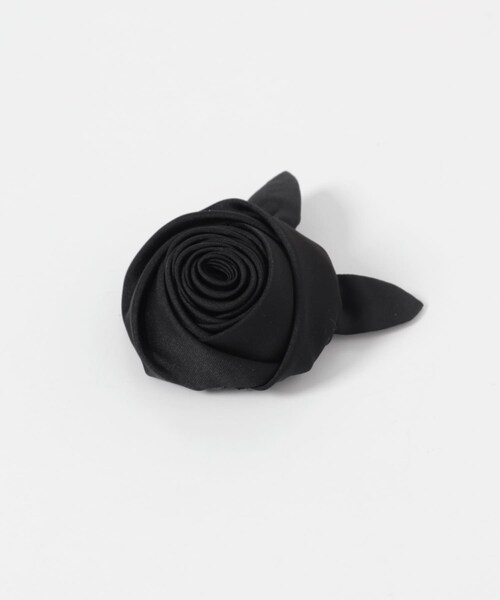 URBAN RESEARCH（アーバンリサーチ）の「VIVIANO　Rose Hair Clip（バレッタ/ヘアクリップ・レディース・BLACK・-）」の3枚目の写真