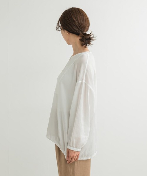 URBAN RESEARCH DOORS（アーバンリサーチドアーズ）の「リネンブレンドドロストチュニック（チュニック・レディース・OFF/NATURAL/INK BLK・M）」の14枚目の写真