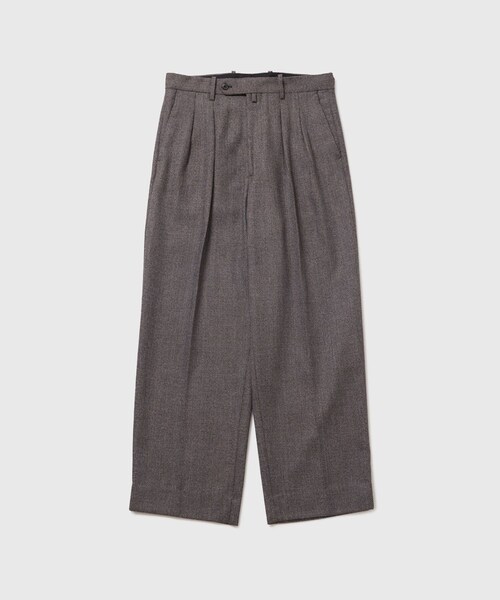 ADAM ET ROPE'(アダムエロペ)の「マルチマテリアル2プリーツスラックス(スラックス・メンズ・ブラック/ブラック系/ブラウン・L/M)」の5枚目の写真