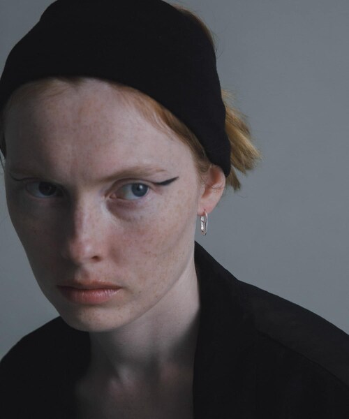 URBAN RESEARCH(アーバンリサーチ)の「decor『デコール』 Eight Pierce(ピアス(両耳用)・レディース・Silver・-)」の4枚目の写真