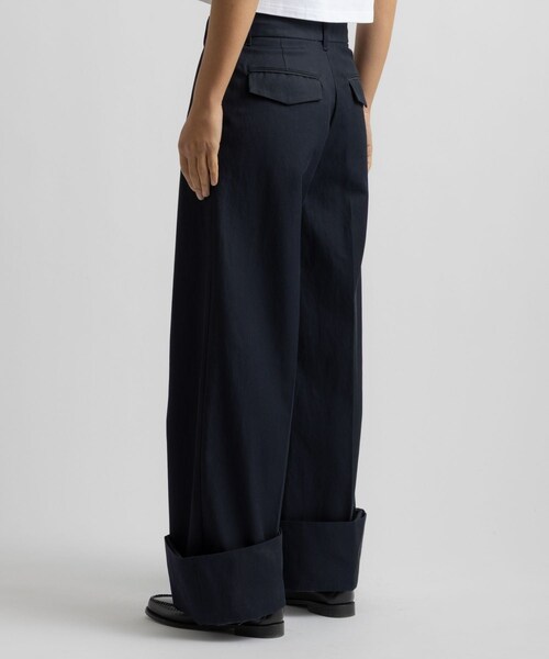 Saturdays NYC(サタデーズ ニューヨークシティ )の「Kim Pleated Pants | WOMEN(その他パンツ・レディース・ベージュ/ネイビー・L/M/S)」の20枚目の写真