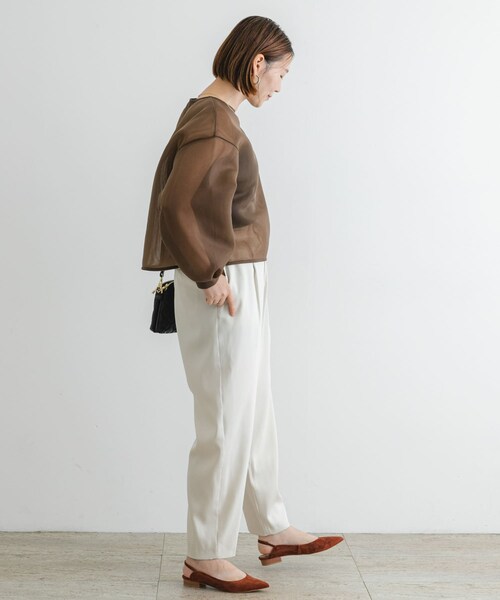 URBAN RESEARCH ROSSO（アーバンリサーチロッソ）の「F by ROSSO　サテンストレッチカーブフォルムパンツ（その他パンツ・レディース・PINK/OFF WHITE・36/38）」の8枚目の写真