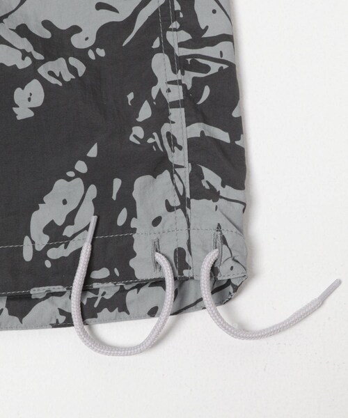 EKAL（エカル）の「mountain research　Splatrail Shorts（その他パンツ・メンズ・Gray CCL・M/L）」の6枚目の写真