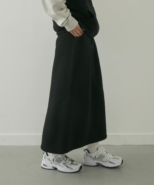 URBAN RESEARCH DOORS（アーバンリサーチドアーズ）の「『別注』Snow Peak Apparel×DOORS　ThermalBoa FleeceSkirt（スカート・レディース・グレー/ブラック・FREE）」の8枚目の写真