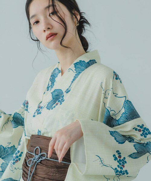 SENSE OF PLACE by URBAN RESEARCH(センスオブプレイスバイアーバンリサーチ)の「『WEB/一部店舗限定』『接触冷感/速乾』ワンピース浴衣4点セットA(その他・レディース・ブドウ/牡丹/鉄線/サクラ・One)」の5枚目の写真