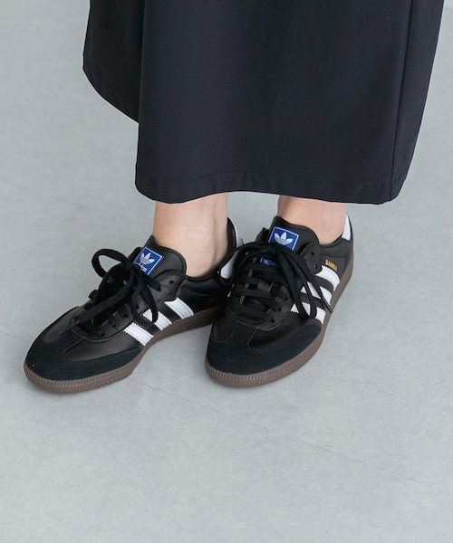 URBAN RESEARCH（アーバンリサーチ）の「adidas　SAMBA OG（スニーカー・レディース・コアブラック・23.5/24/24.5/25）」の4枚目の写真
