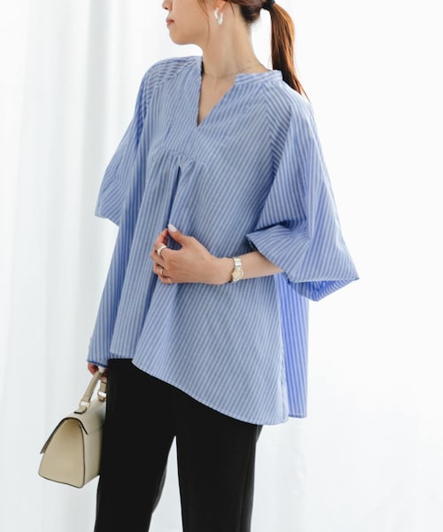 URBAN RESEARCH ROSSO（アーバンリサーチロッソ）の「『UR TECH』F by ROSSO　イージーリネンボリュームブラウス（シャツ/ブラウス・レディース・PINK/GRAY/MINT/NAVY/BLUE ST・FREE）」の5枚目の写真