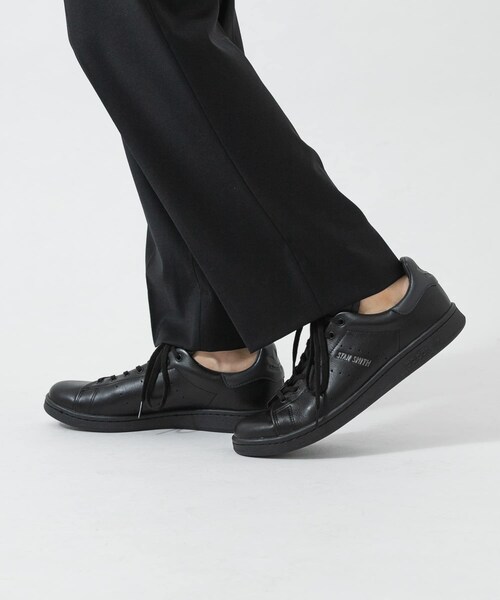 URBAN RESEARCH（アーバンリサーチ）の「adidas　STAN SMITH LUX（スニーカー・メンズ・CORE BLACK・26/26.5/27/27.5/28/28.5/29/30）」の3枚目の写真