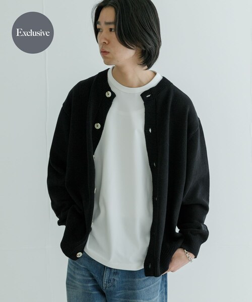 URBAN RESEARCH（アーバンリサーチ）の「『別注』RUSSELL ATHLETIC×UR　CREW NECK CARDIGAN（カーディガン/ボレロ・メンズ・BLACK/IVORY・M/L）」の2枚目の写真