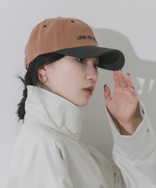 SMELLY（スメリー）の「weekendバイカラーキャップ（キャップ・レディース・IVO/BLU/BRN/CGY/NVY/BEG・-）」の11枚目の写真