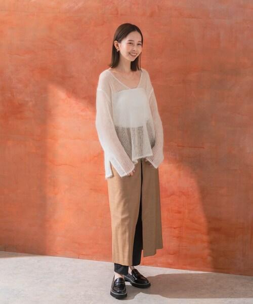 URBAN RESEARCH ROSSO（アーバンリサーチロッソ）の「シアーモヘアVネックプルオーバー（ニット/セーター・レディース・blue/white/yellow・FREE）」の12枚目の写真