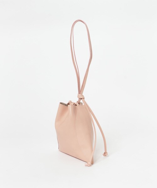 URBAN RESEARCH（アーバンリサーチ）の「MARROW　PILLOW-3（ハンドバッグ・レディース・SHELLPINK・-）」の4枚目の写真