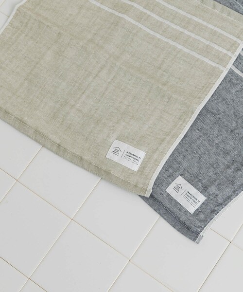 URBAN RESEARCH DOORS（アーバンリサーチドアーズ）の「DOORS LIVING PRODUCTS　ガーゼパイル ハンドタオル（タオル・メンズ・ウォームグレー/シャドウ・-）」の9枚目の写真