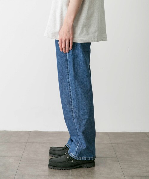 URBAN RESEARCH DOORS(アーバンリサーチドアーズ)の「Levi's 565 97 LOOSE STRAIGHT(デニムパンツ・メンズ・Black/Indigo・30/32/34)」の9枚目の写真