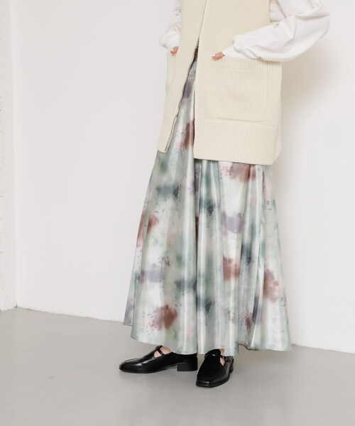 SENSE OF PLACE by URBAN RESEARCH(センスオブプレイスバイアーバンリサーチ)の「ボカシプリントロングスカート(スカート・レディース・BLACK/BLUE/GREEN・S/M)」の18枚目の写真