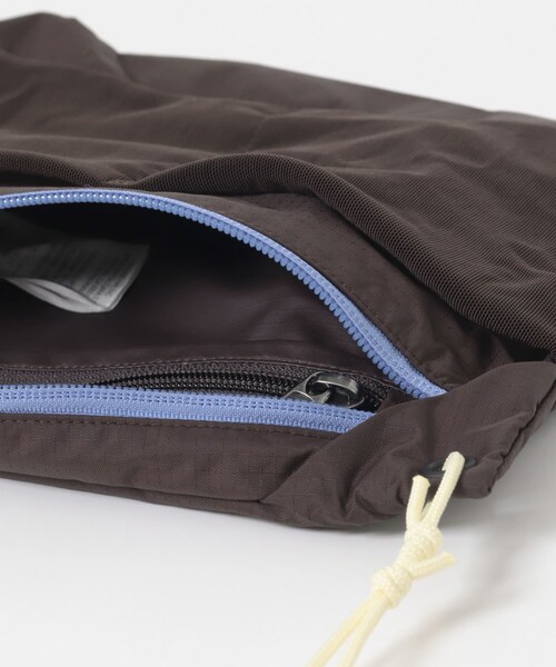 URBAN RESEARCH DOORS(アーバンリサーチドアーズ)の「patagonia TERRAVIA SACOCHE(ショルダーバッグ・メンズ・BLK/MYGR/DNBR/CNGR/GLCB・One)」の18枚目の写真