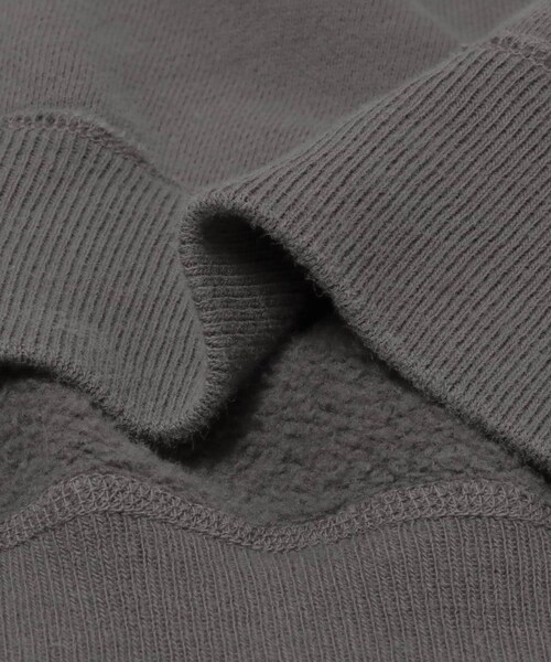 URBAN RESEARCH（アーバンリサーチ）の「Unlikely　Raglan Sleeve Crew（スウェット・メンズ・Black/Orange・M/L/XL）」の7枚目の写真