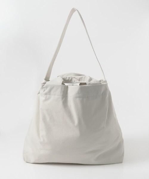 URBAN RESEARCH DOORS（アーバンリサーチドアーズ）の「STILL BY HAND　NYLON OX TWO-WAY BAG（ショルダーバッグ・メンズ・INK BLACK/CHARCOAL/ECRU・Free）」の5枚目の写真