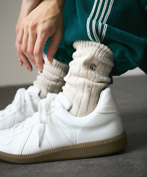 ADAM ET ROPE'（アダムエロペ）の「リブソックス-CreamyCotton /クリーミーコットン-（ソックス/靴下・レディース・ブラック/オフホワイト/グリーン・F）」の4枚目の写真