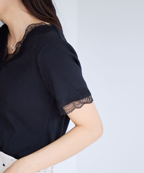 VIS（ビス）の「レーストリムVネックTシャツ/汗ジミ加工（Tシャツ/カットソー・レディース・ブラック/ライトグレー/オフホワイト・F）」の13枚目の写真