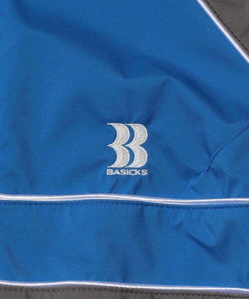 ADAM ET ROPE'(アダムエロペ)の「【BASICKS/ベイシックス】Cigarettes Shoulder Track Jacket(ブルゾン・メンズ・ブラック/グレー・XS)」の9枚目の写真