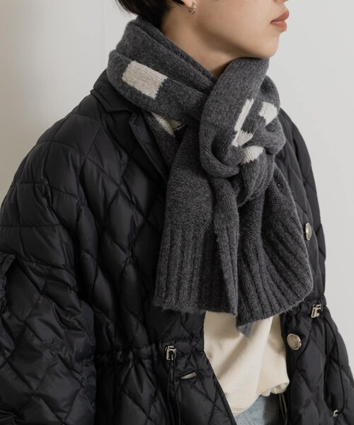 THE GOODLAND MARKET（ザグッドランドマーケット）の「cwtch　RWS Recycle Wool Scarf（マフラー・レディース・LGgray/black/mocha/L.Gray/LGcitron・one）」の13枚目の写真