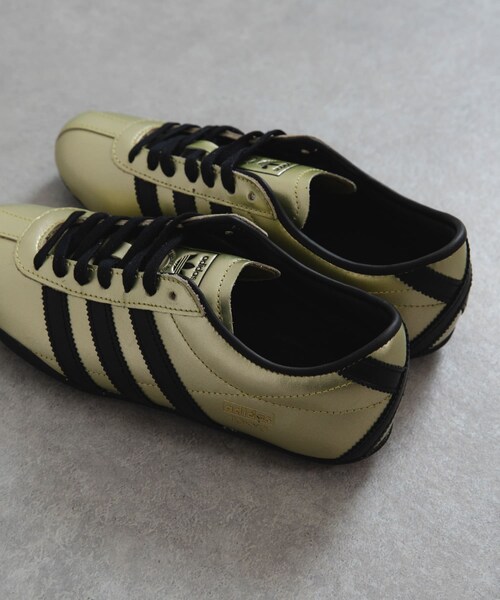 URBAN RESEARCH（アーバンリサーチ）の「adidas　TOKYO W（スニーカー・レディース・ゴールド・23.5/24/24.5/25）」の6枚目の写真
