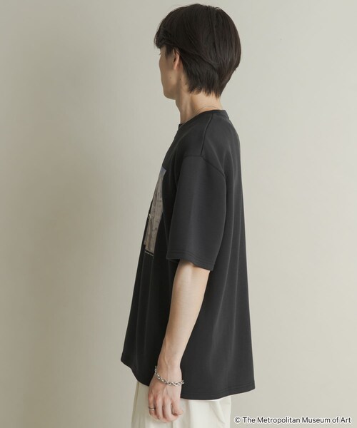 SENSE OF PLACE by URBAN RESEARCH（センスオブプレイスバイアーバンリサーチ）の「『別注』THE MET×SENSE OF PLACE　SHORT-SLEEVE T-SHIRTS B（Tシャツ/カットソー・メンズ・WHITE/BLACK/L.PURPLE・M/L）」の21枚目の写真